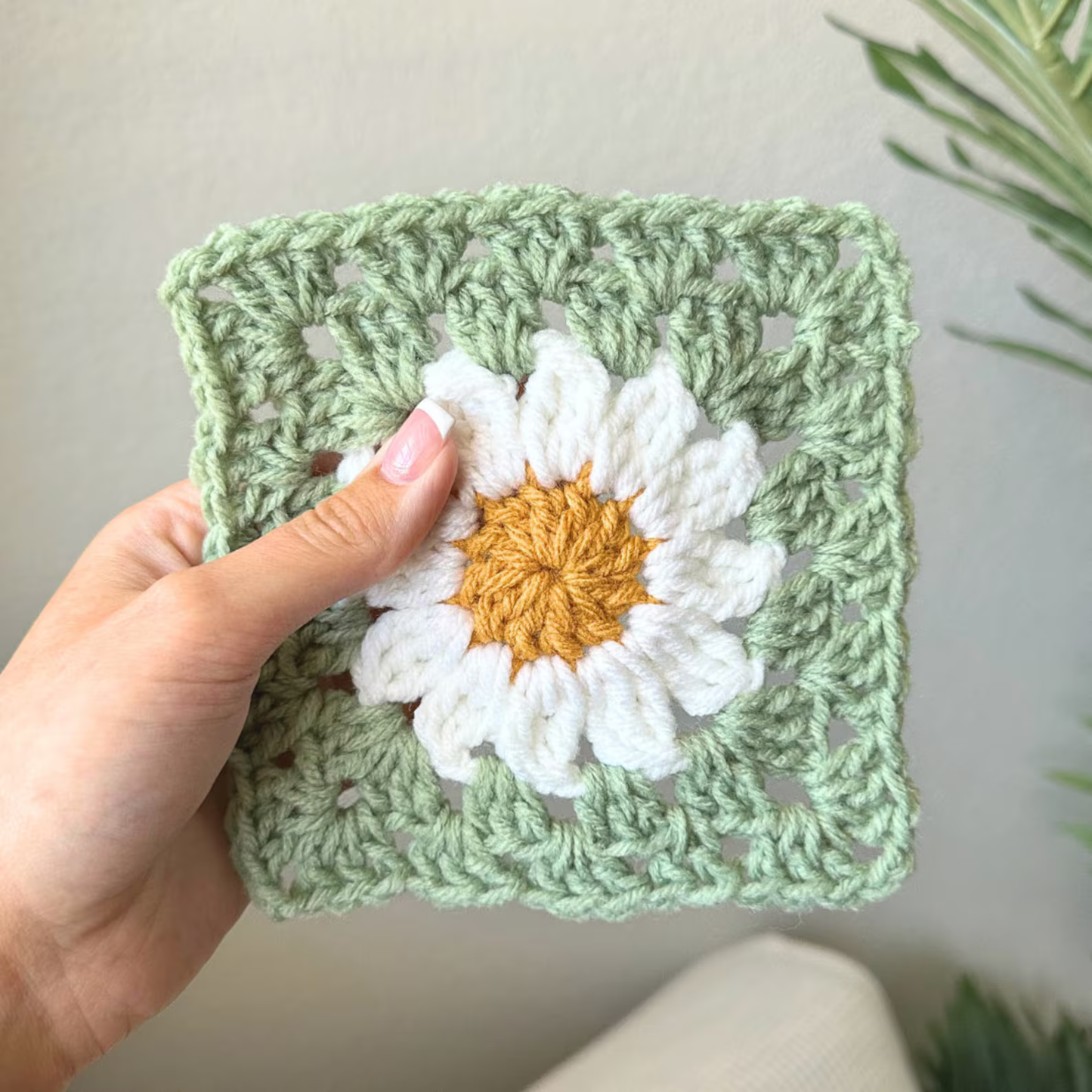 Daisy Flower Granny Square Crochet Blanket Pattern.
