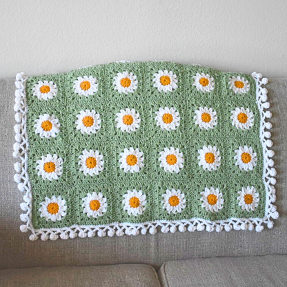 Daisy Flower Granny Square Crochet Blanket Pattern.