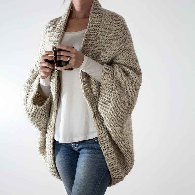 🧶The "I Can't Believe I Made This" Cozy Shrug Pattern